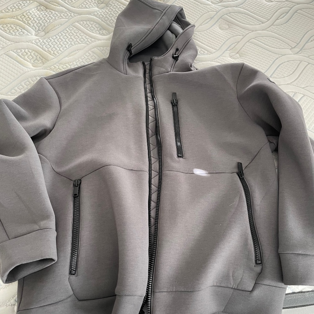 DKNY Dark Gray Hoodie NWT 2XL